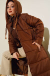 Kadın Kahverengi Kapüşonlu Uzun Şişme Mont